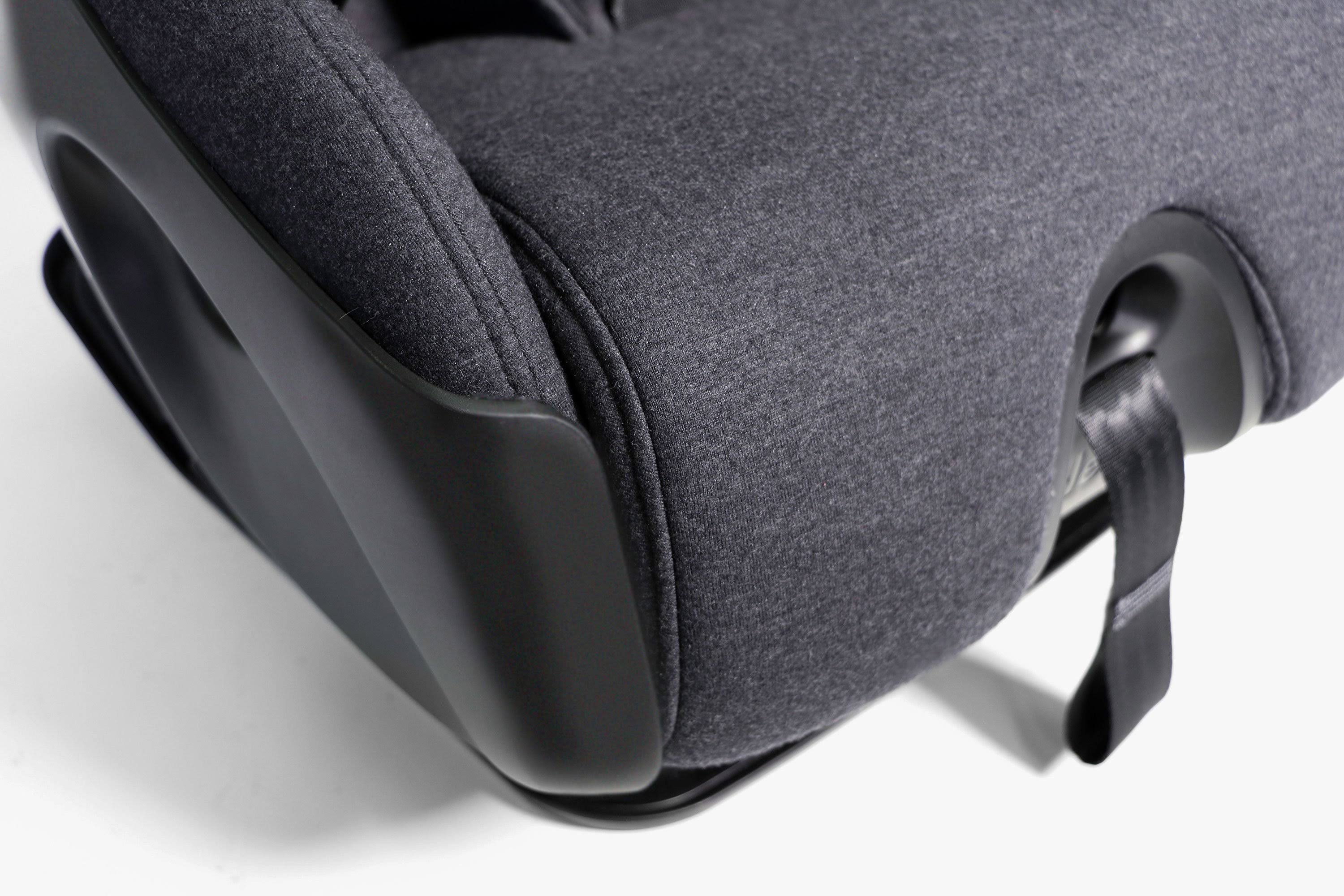Clek Foonf Convertible Car Seat 2019 Winter Mammoth 71.94